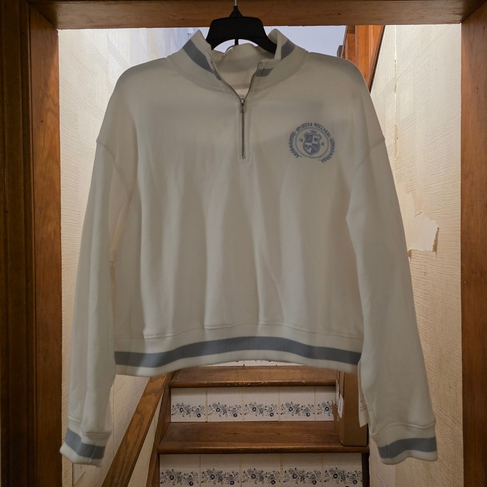 April Kiss Set L White Boxy Quarter Zip Sweatshirt Shorts Blue Logo Soft Comfort